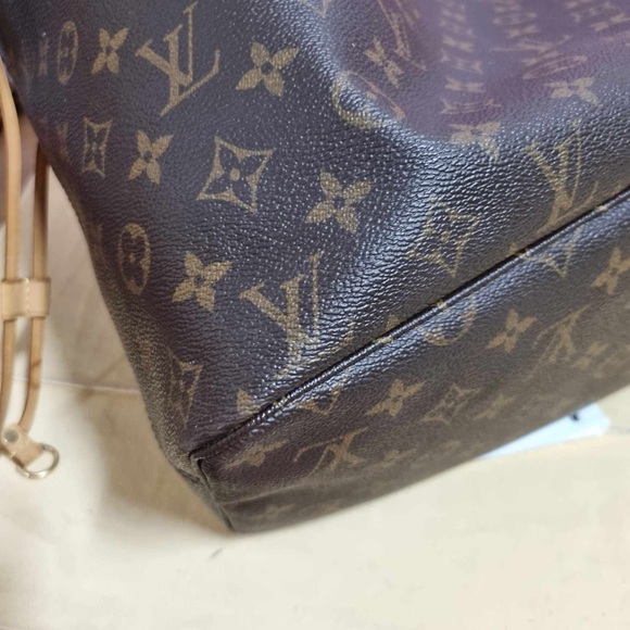 Authentic Neverfull MM - Picture 8 of 13